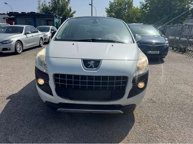 Peugeot 3008 Allure. Panorama Dach, Klimatronic Navigation