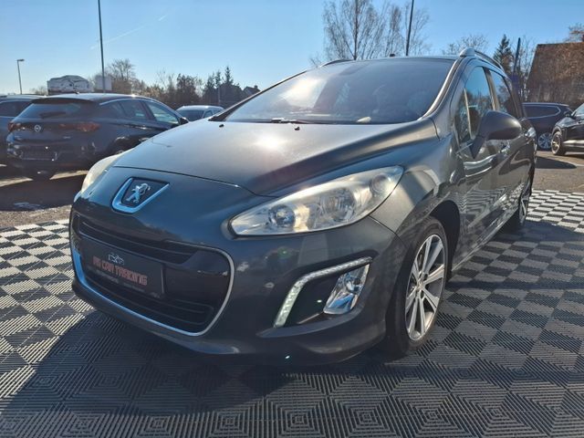 Peugeot 308 SW Allure*Panorama*Alu*Navi*2-Hand*