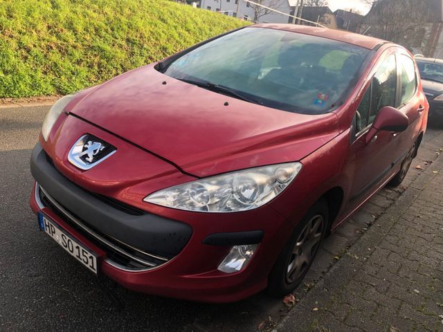 Peugeot 308 Tendance Euro 4 Klima 5 türig Tüv01/2026