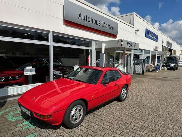 Porsche 924 S