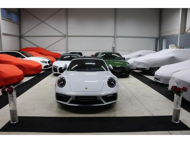 Porsche 992 Targa 4S/ACC/Lift/HAL/360?/Approved2026