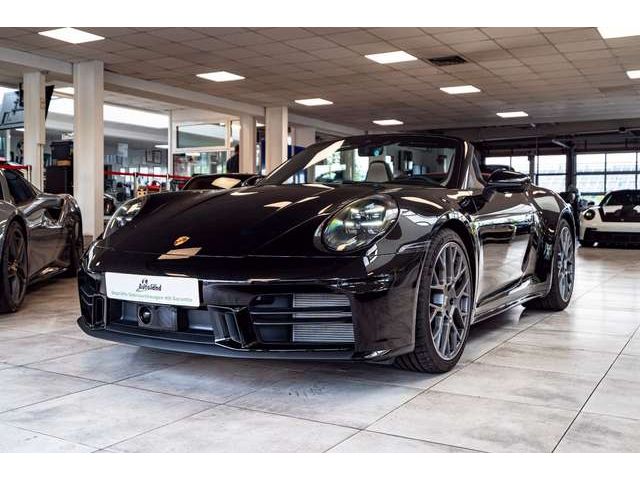 Porsche 992 Cabrio*Matrix*PDK*360°*BiColor*SportAbgas*