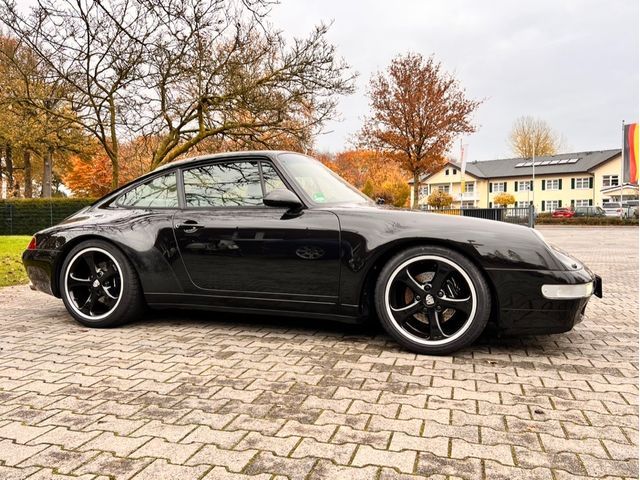 Porsche 993 Carrera Coupé mit "S" Modifikationen
