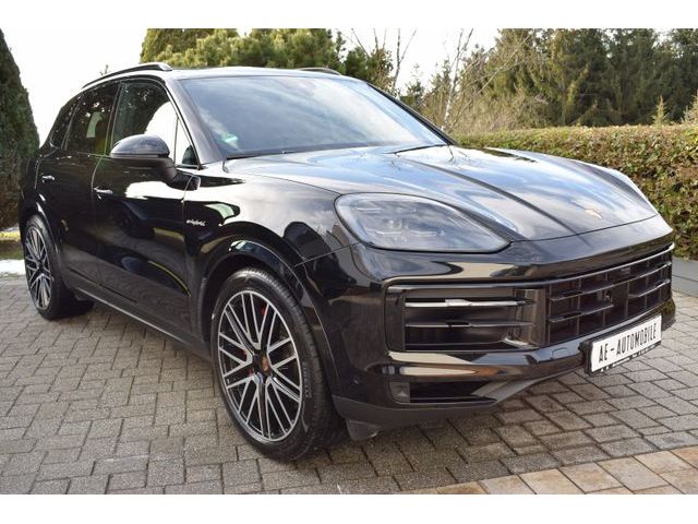 Porsche Cayenne S E-Hybrid BOSE/22"/ACC/AHK/PANO/18-WEGE