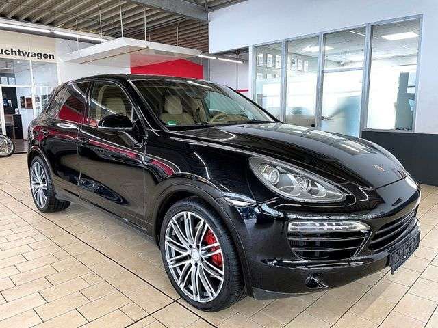 Porsche Cayenne 3.0D *NAVI+LEDER-BEIGE+PANORAMA+21