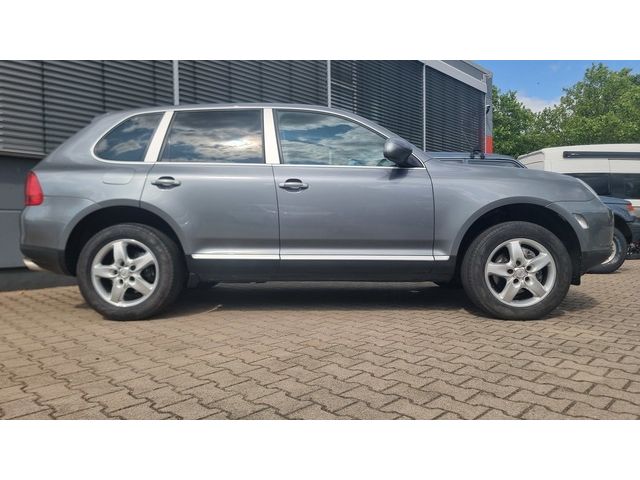 Porsche Cayenne 3,2 V6 AUTOMATIK -2.Hand - guter Zustand