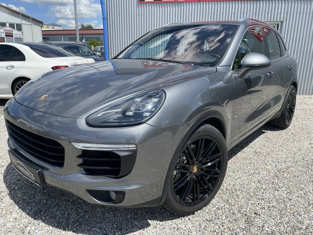 Porsche Cayenne S V8 FACELIFT Kamera Standheizung Pano