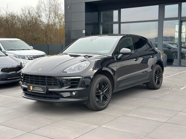 Porsche Macan Basis Metallic