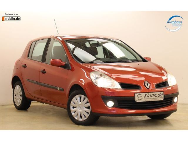 Renault Clio 3 1.6 16V 111PS Initiale 5-Türer BC 1.Hand