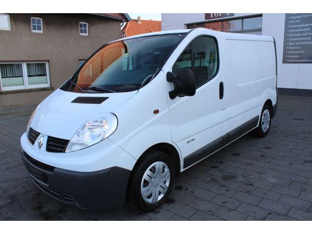 Renault Trafic Kasten L1H1 2,7t (MODUL REGALE,MWST.)