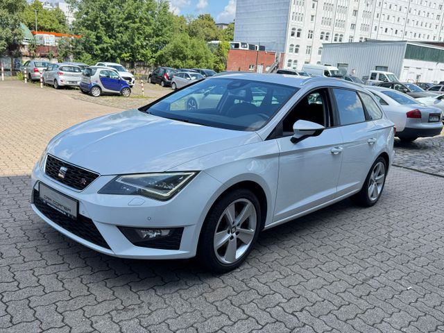 Seat Leon ST FR SPORTPAKET NAVI LED SEAT SCHECKHEFT