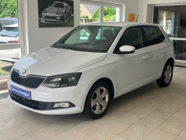 Skoda Fabia 1.0 TSI Ambition DSG FrontAssist
