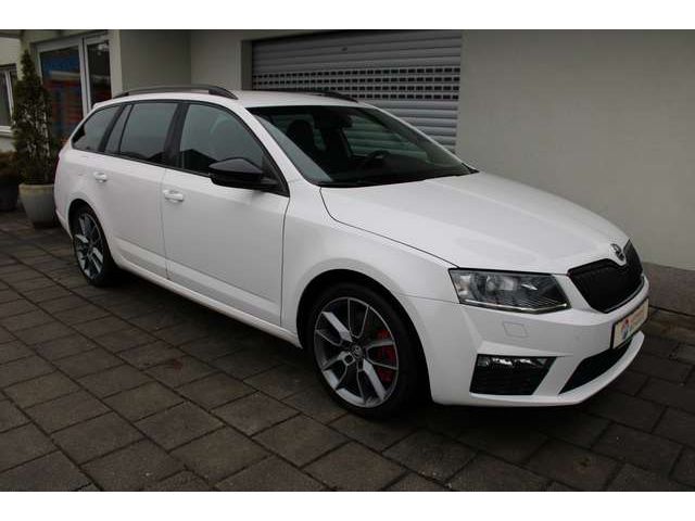 Skoda Octavia Combi 2.0 TDI RS BiXenon Leder Klimaautomatik SHZ