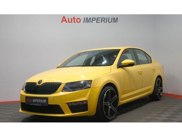 Skoda Octavia Lim. RS 2.0 TDI*TEMPOMAT*STDHZ*BI-XENON*