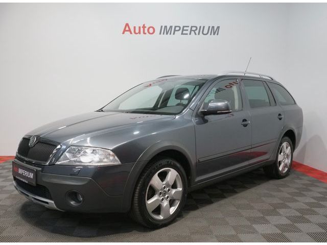 Skoda Octavia Scout 2.0 TDI 4X4* Alcantara