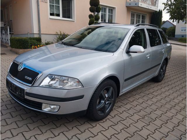 Skoda Octavia Combi Ambiente 1.8 TSI, AHK, PDC