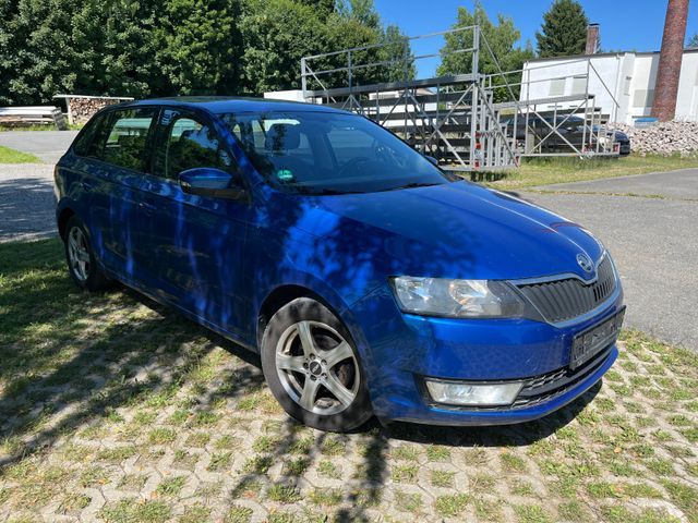Skoda Rapid Spaceback Active Klima PDC SHZ