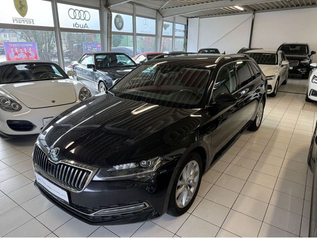 Skoda Superb Style/Navi/ACC/SHZ&SB/DSG/Kamera