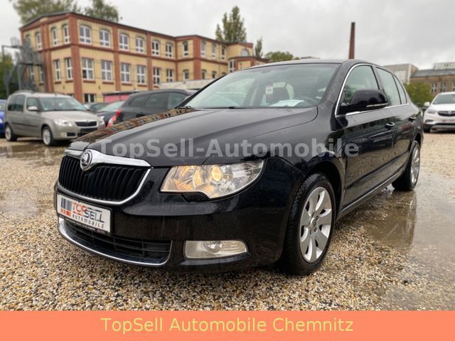 Skoda Superb 2.0 TDI CR DSG Ambition PDC Navi 1.H