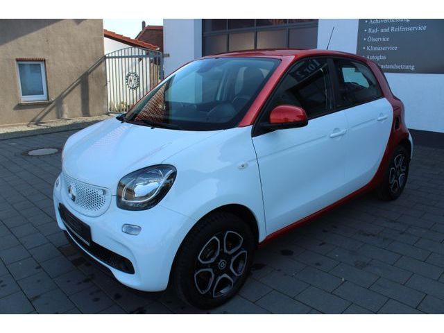 Smart forfour (MEHRWERTSTEUER AUSWEISBAR)