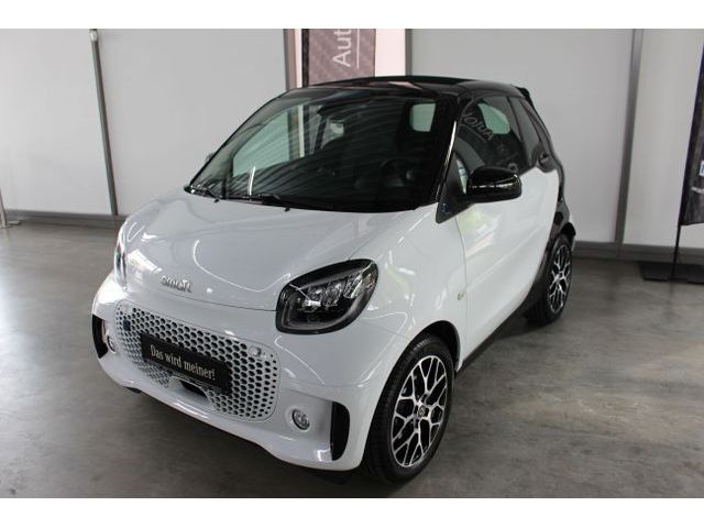 Smart ForTwo EQ cabrio LED Kamera Ambiente SHZ PTS
