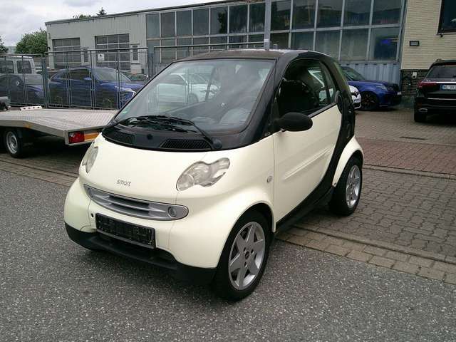 Smart ForTwo edition creamstyle