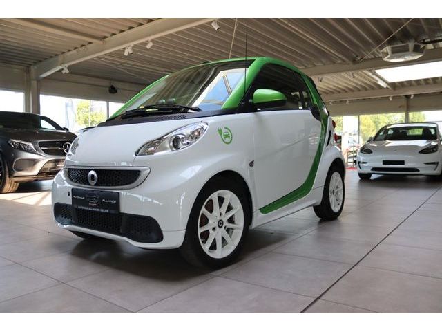 Smart ForTwo cabrio e-drive 55 kW (75 PS), Automati...