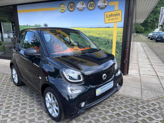 Smart ForTwo mit Klima, Bluetooth & Navi Klima Navi