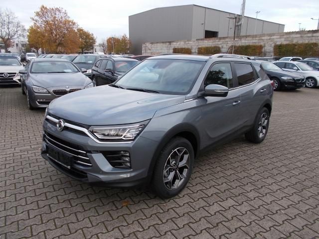 SsangYong Korando Quarz 1.5T LED, Navi, Keyless, Aku 18\"