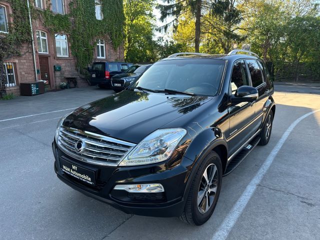 SsangYong Rexton W Sapphire 4WD/Leder/Navi/AHK/7 Sitzer