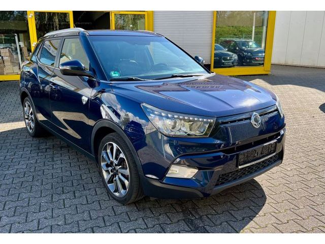 SsangYong Tivoli Crystal 4x2 Leder Navi R-Kam LHZ Tempo.
