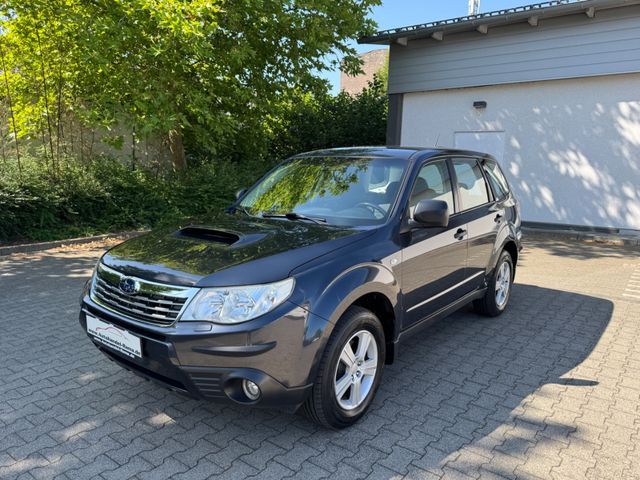 Subaru Forester Trend 30 Jahre Klima AHK Alus TÜV Neu