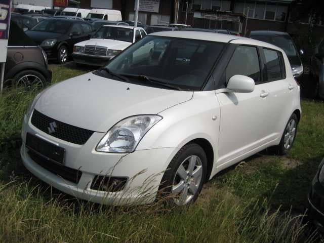 Suzuki Swift Snow (5-trg.)