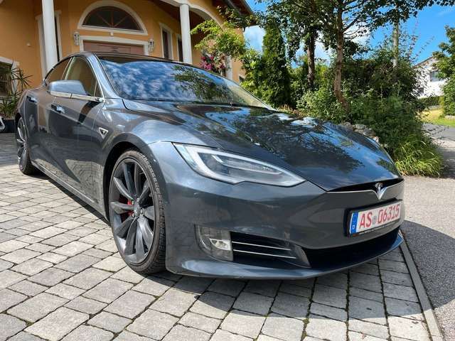Tesla Model S P90D Ludcrous/von Sinnen+