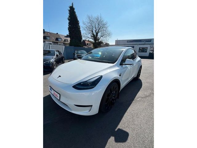 Tesla Model Y Performance Dual AWD # Keramik#9.000 km
