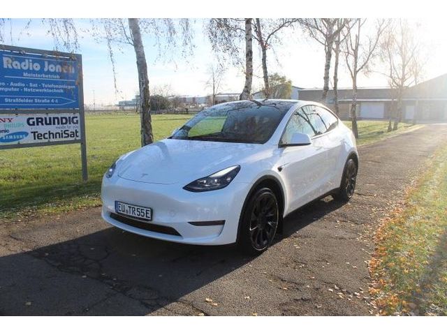 Tesla Model Y LONG RANGE DUAL MOTOR AWD, AHK, 20 ZOLL