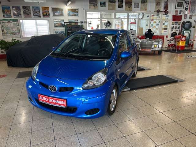 Toyota Aygo AYGO CoolBlue. Klimaanlage Seniorenfahrzeug