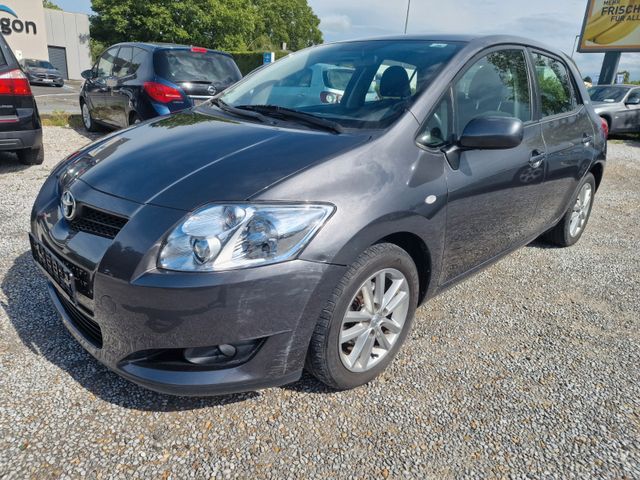 Toyota Auris 1.6-l-Dual-VVT-i Team