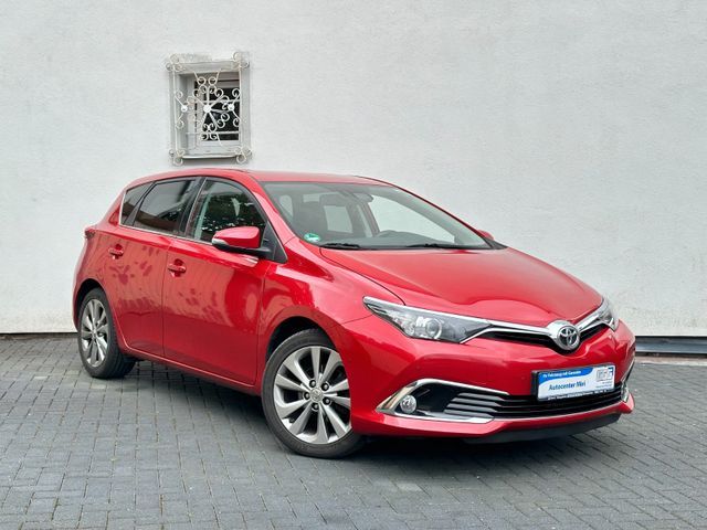 Toyota Auris 1.2 Executive Kamera-Leder-PDC-SHZ-Spur-