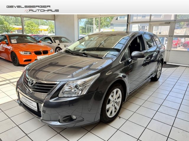 Toyota Avensis Kombi Executive 1.8 CarPlay 2.Hand Scheckheft