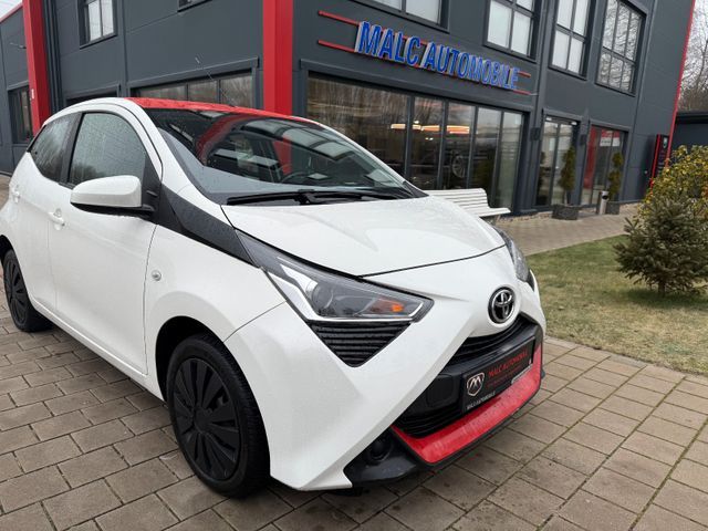 Toyota Aygo x-play(Automatik/Tüv&Insp.neu)