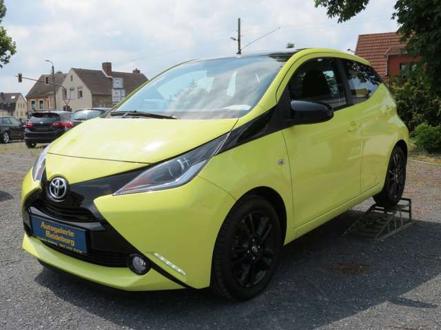 Toyota Aygo x 1.Hand!! SR+WR!!Klimaaut.!! Temp.!!Erst 40Tkm!!