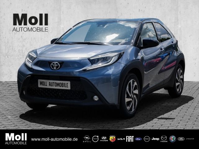 Toyota Aygo X Pulse 1,0-l-VVT-i 5-Gang-Schaltgetriebe LED Apple CarPlay Android Auto Mehrzonenklima
