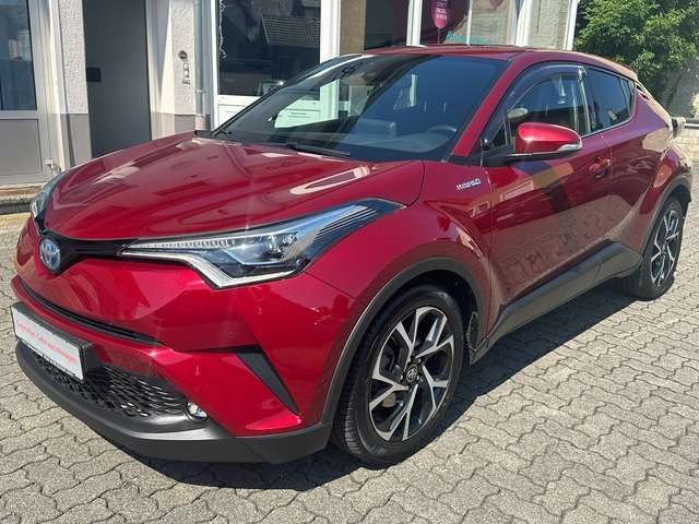 Toyota C-HR Hybrid Team D