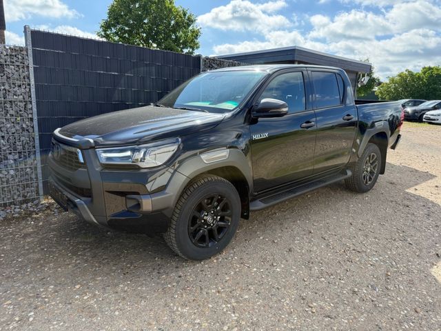 Toyota Hilux Double Cab 2.8 D4D 48V AT Invincible Lager