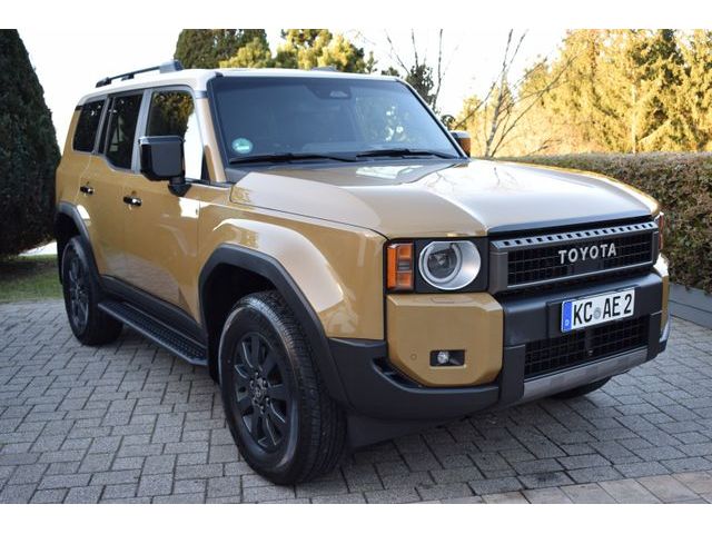 Toyota Land Cruiser FIRST EDITION / AHK ABNEHMBAR