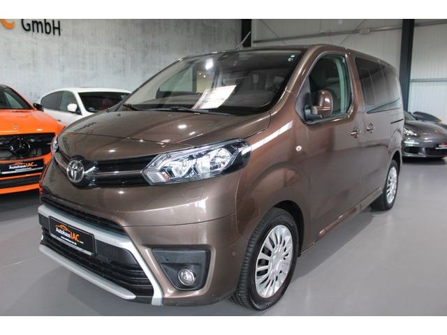 Toyota Proace Verso 1,5-l-D-4D compact Family Comfort