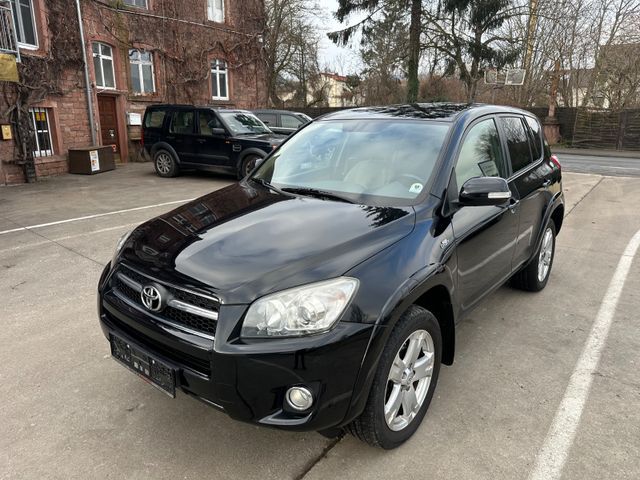 Toyota RAV 4 D-4D 150 D/Allrad/Automatik/Leder