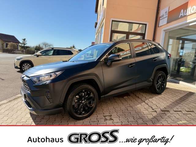 Toyota RAV 4 Hybrid 4x2 Team Deutschland 2.5 XPEL STEALTH Stand