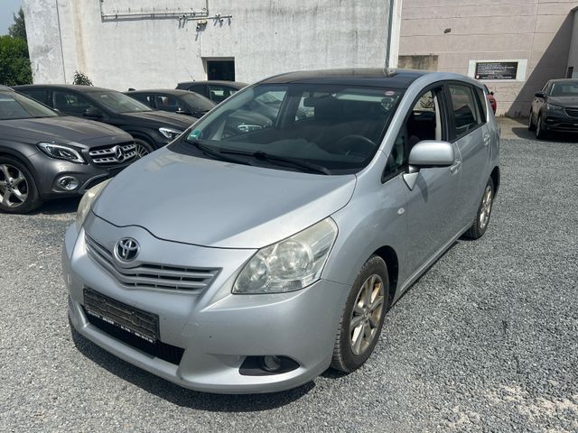 Toyota Verso Life